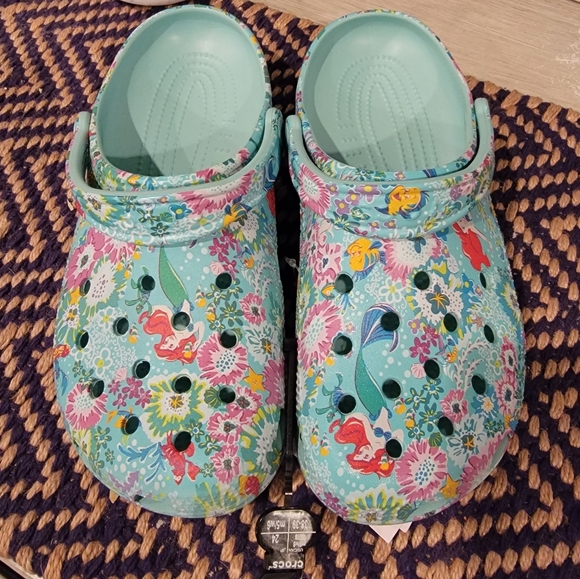 Mermaid Crocs Vera Bradley size 8 - Picture 3 of 7